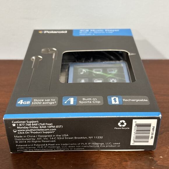NEW - Polaroid PMP120-4BL Built-In Sports Clip Touch Screen Mp3 Player - Picture 8 of 9